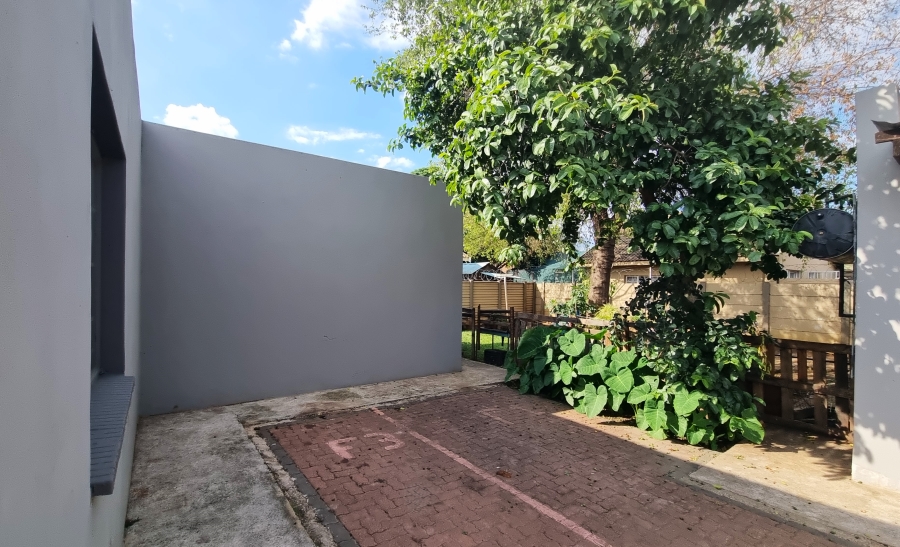 7 Bedroom Property for Sale in Oos Einde North West